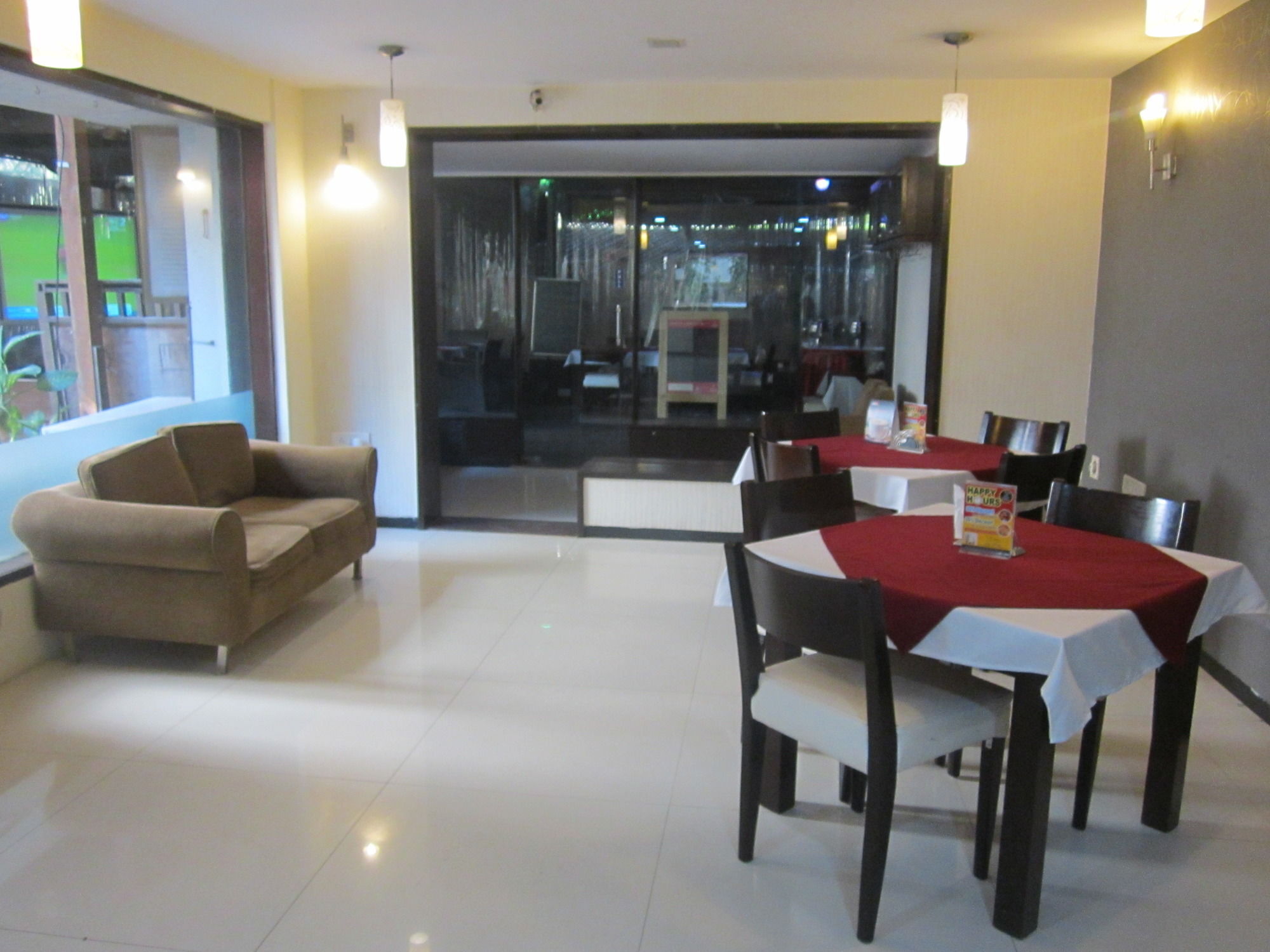 Hotel Orritel West Mumbai Exterior photo